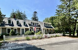 11 Willow Lane, South Yarmouth, MA 02664