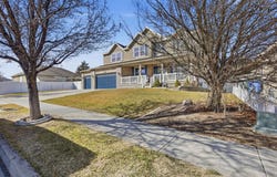 13626 S BLUEWING Way, Riverton, UT 84096