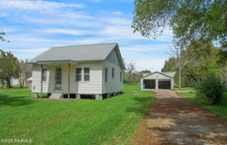 1193 Bordelon Road, Breaux Bridge, LA 70517