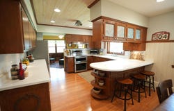 9941 S Mcgraw Dr, Oak Creek, WI 53154
