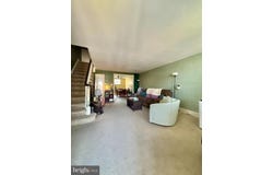 249 N LINDEN AVE, UPPER DARBY, PA 19082
