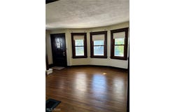 1421 Rio Street, Lakewood, OH 44107