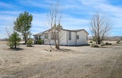 1295 E 10th Street, Silver Springs, NV 89429