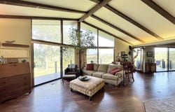 4904 E 30th Ave, Hutchinson, KS 67502