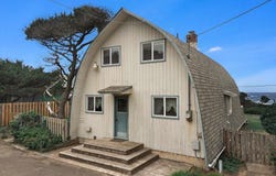11740 NW Pacific Coast Highway, Seal Rock, OR 97376