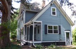 1 N worth Avenue, Elgin, IL 60123