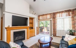 1745 Waters Edge Drive, Pleasant Hill, IA 50327