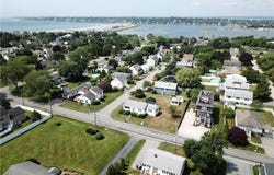 117 Wolcott Avenue, Middletown, RI 02842