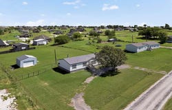231 Lone Tree Lane, Decatur, TX 76234