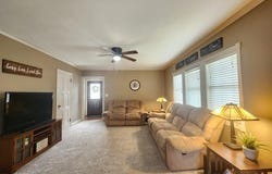 1306 N Rhode Island, MASON CITY, IA 50401