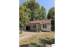 402 N Third Street, Clinton, MO 64735