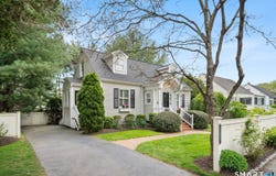 157 Hulls Highway, Fairfield, CT 06890