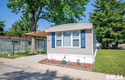308 Willow Oak Drive, Morton, IL 61550