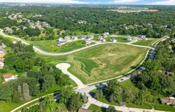 586 Auburn Ridge Rd, Coralville, IA 52241