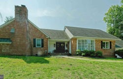 10 LAKE DRIVE, WOODBURY, NJ 08096