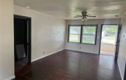 629 S 14th Street, Clinton, OK 73601