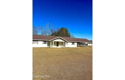 2392 Guyton Road, Bladenboro, NC 28320