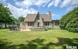 1420 W CHRISTINE Avenue, Peoria, IL 61614