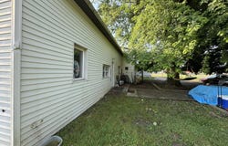 820 W Chicgao Road, White Pigeon, MI 49099