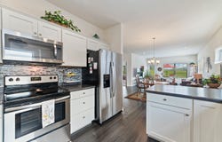 62 Country Club Ln, Cloquet, MN 55720