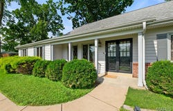 46 Klamberg Lane, Ellisville, MO 63021