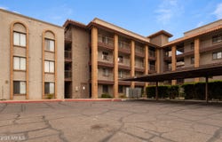 17 E RUTH Avenue, Phoenix, AZ 85020