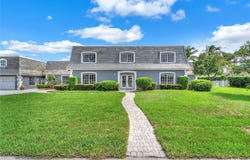 4440 NE 23rd Ave, Lighthouse Point, FL 33064