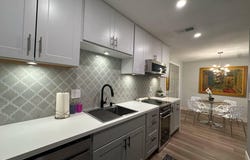 2801 N Los Felices Circle E, Palm Springs, CA 92262