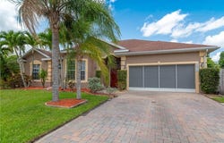 2450 SE Whitehorse Street, Port St Lucie, FL 34984
