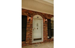105 Walnut Grove Cir, Florence, AL 35633