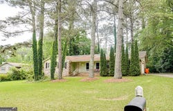 2621 Manor, Ellenwood, GA 30294