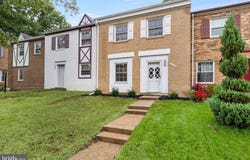 14812 LONDON TOWNE Square, CENTREVILLE, VA 20120