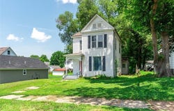 2707 Olive Street, St Joseph, MO 64507