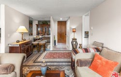 5950 Canterbury Dr, Culver City, CA 90230