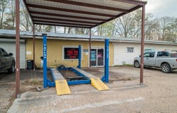 10621 Florida Blvd, Walker, LA 70785