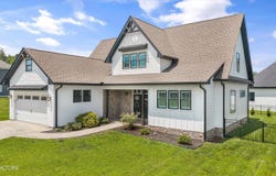 819 Cape Hatteras Light, Loudon, TN 37774