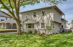 1019 N Webster Street, Naperville, IL 60563