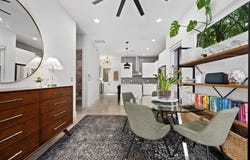 2605 S 2nd St, Austin, TX 78704