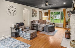 929 Bacon Avenue, Portage, MI 49002