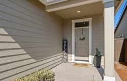 1360 NW Campanella Way, Estacada, OR 97023