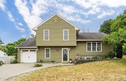 39 Georgetown Boulevard, Barnegat, NJ 08005