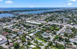 614 N 5th Street, Lantana, FL 33462