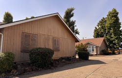 5894 A ST, Springfield, OR 97478