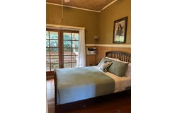 301 PONAHAWAI ST, Hilo, HI 96720