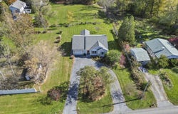 22 Luce Rd, Williamstown, MA 01267