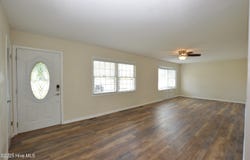 305 Brynn Marr Road, Jacksonville, NC 28546