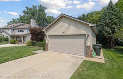 6017 Mulberry Drive, Sterling Heights, MI 48314