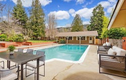 1345 NE 9th Street, Grants Pass, OR 97526