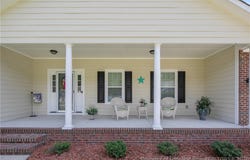 1916 Pineville Drive, Hope Mills, NC 28348