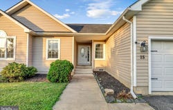 15 RIDGEWAY DR, RIDGELY, MD 21660